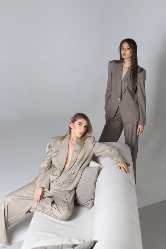 Suit  Natali