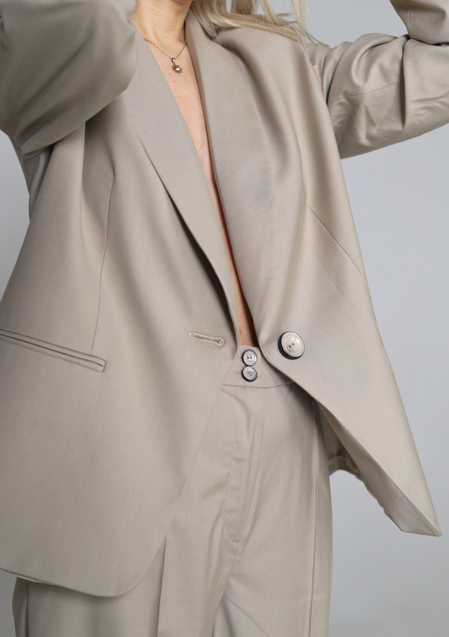Suit  Natali